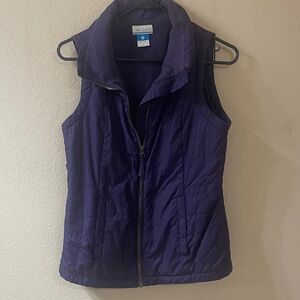 Columbia Women's Dark Purple Quilted Vest